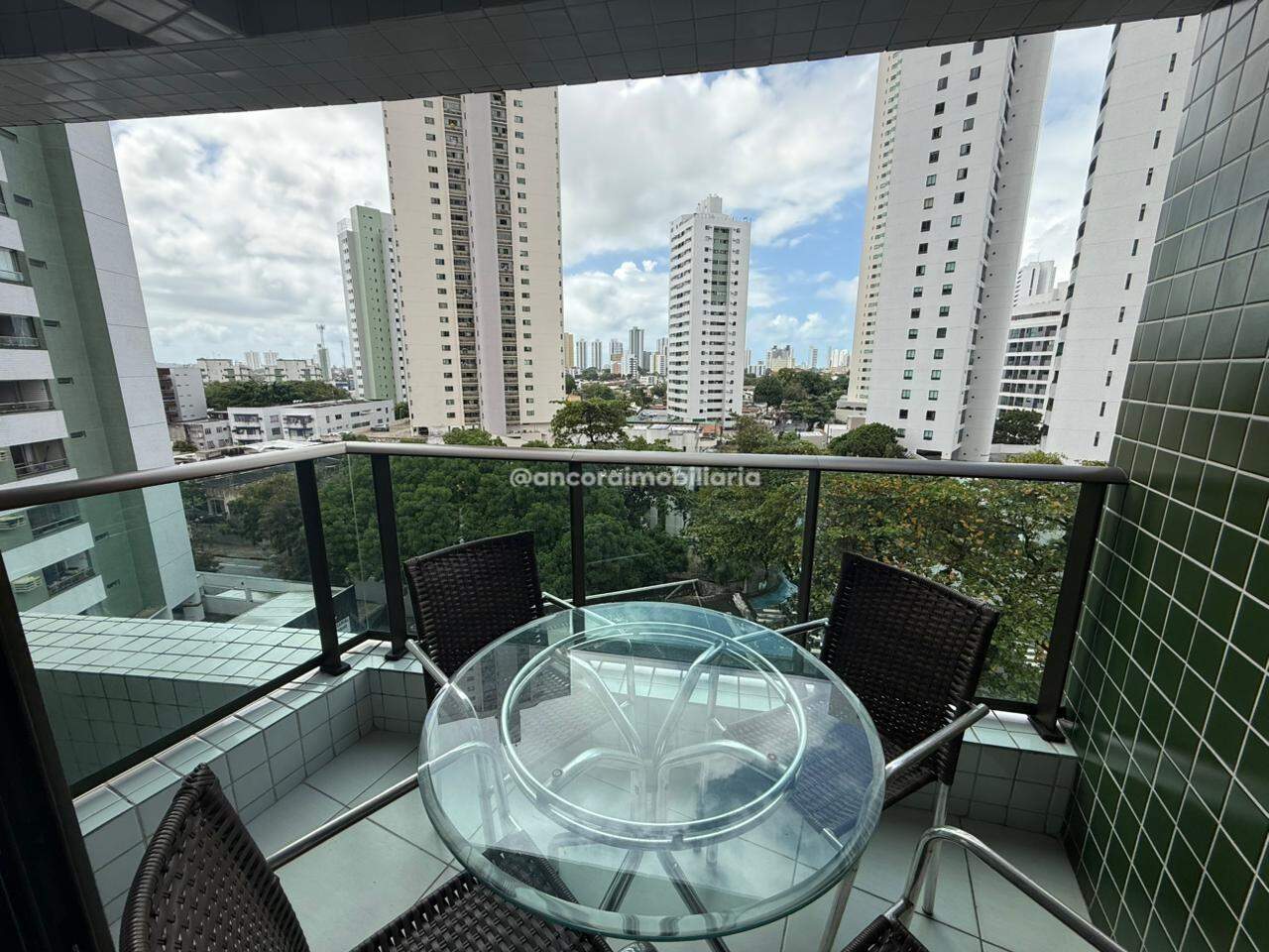 Apartamento para aluguel no Rosarinho: Varanda