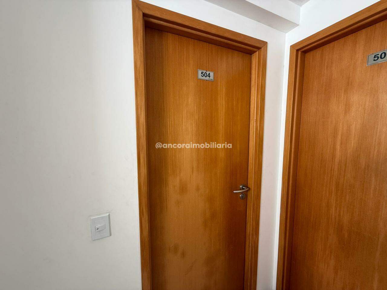 Apartamento para aluguel no Rosarinho: Porta apartamento