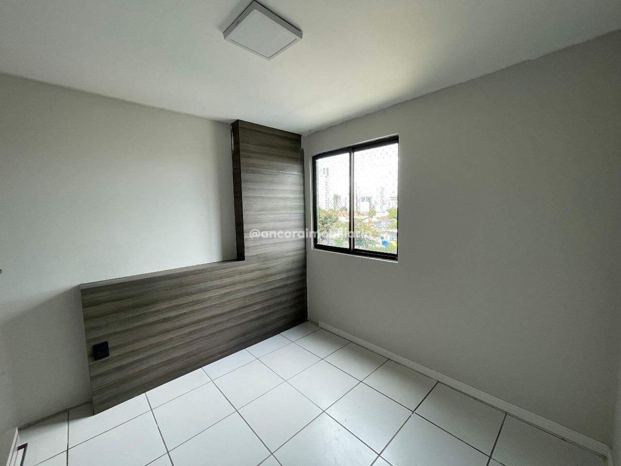 Apartamento para aluguel no Madalena: