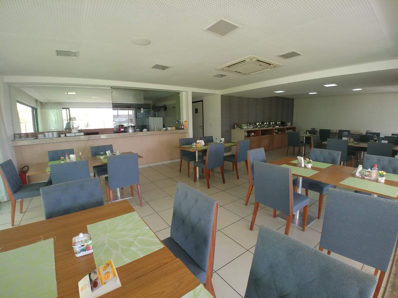 Apartamento para aluguel no Pina: 