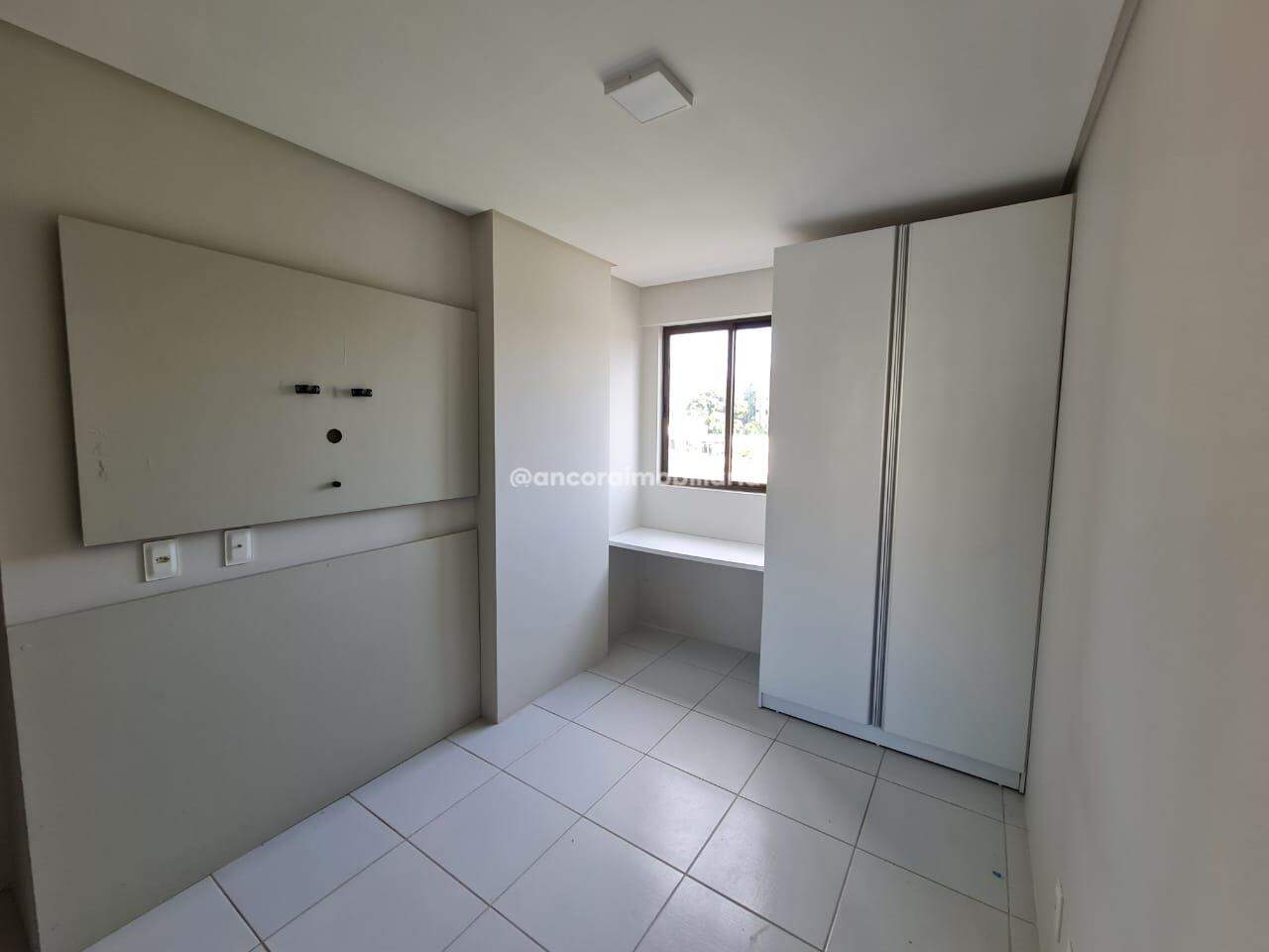 Apartamento para aluguel no Encruzilhada: