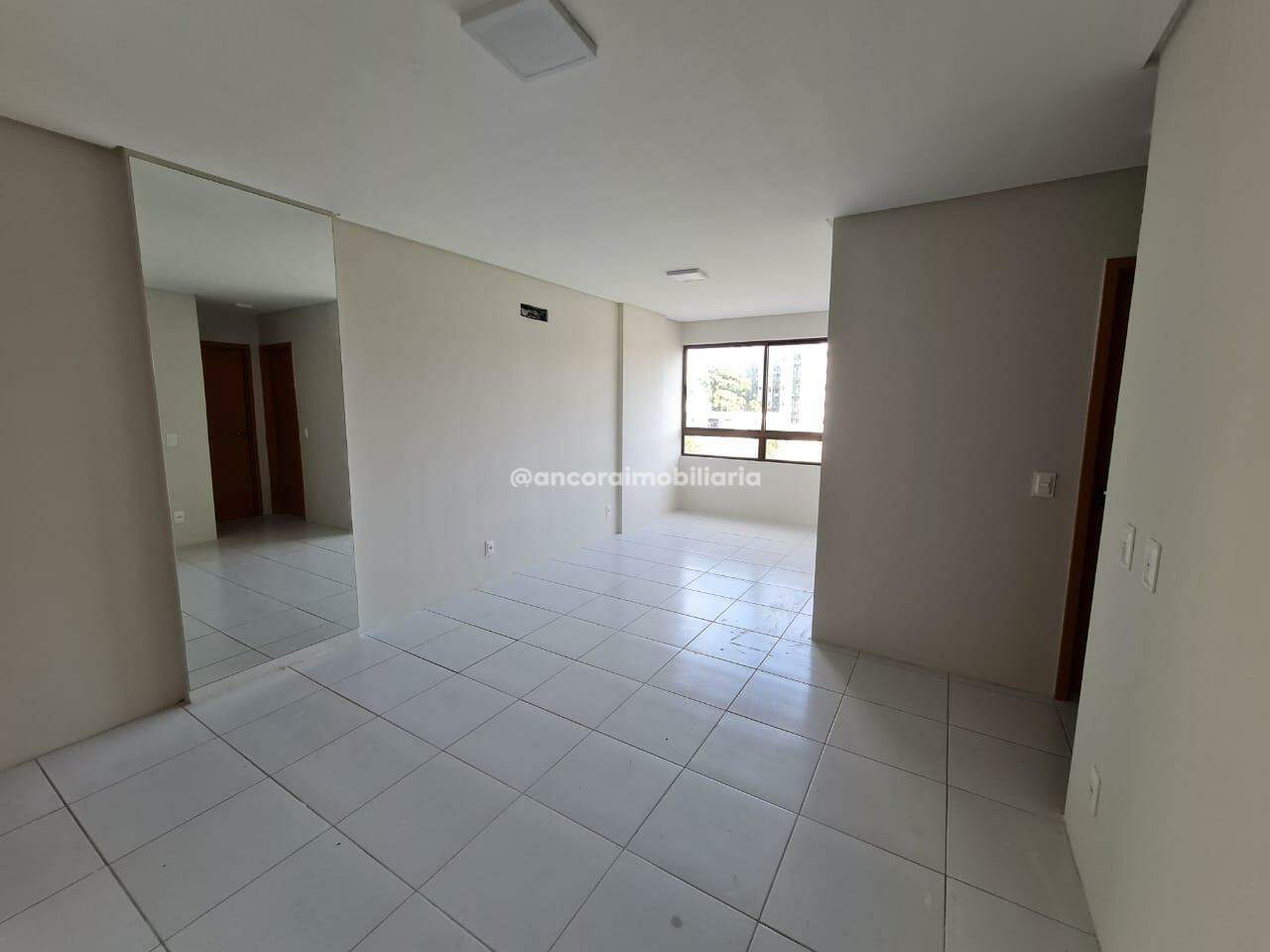 Apartamento para aluguel no Encruzilhada: