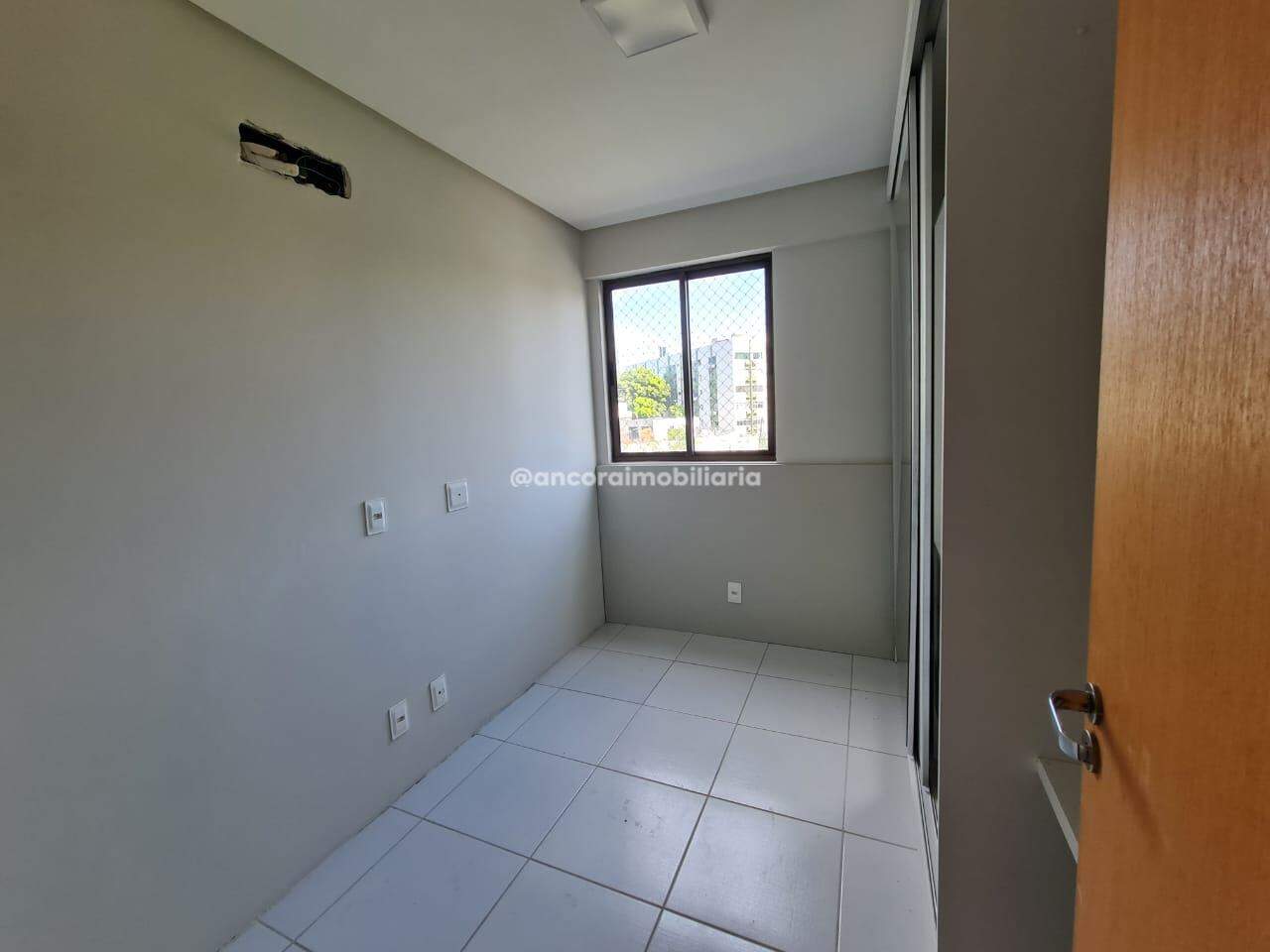 Apartamento para aluguel no Encruzilhada: