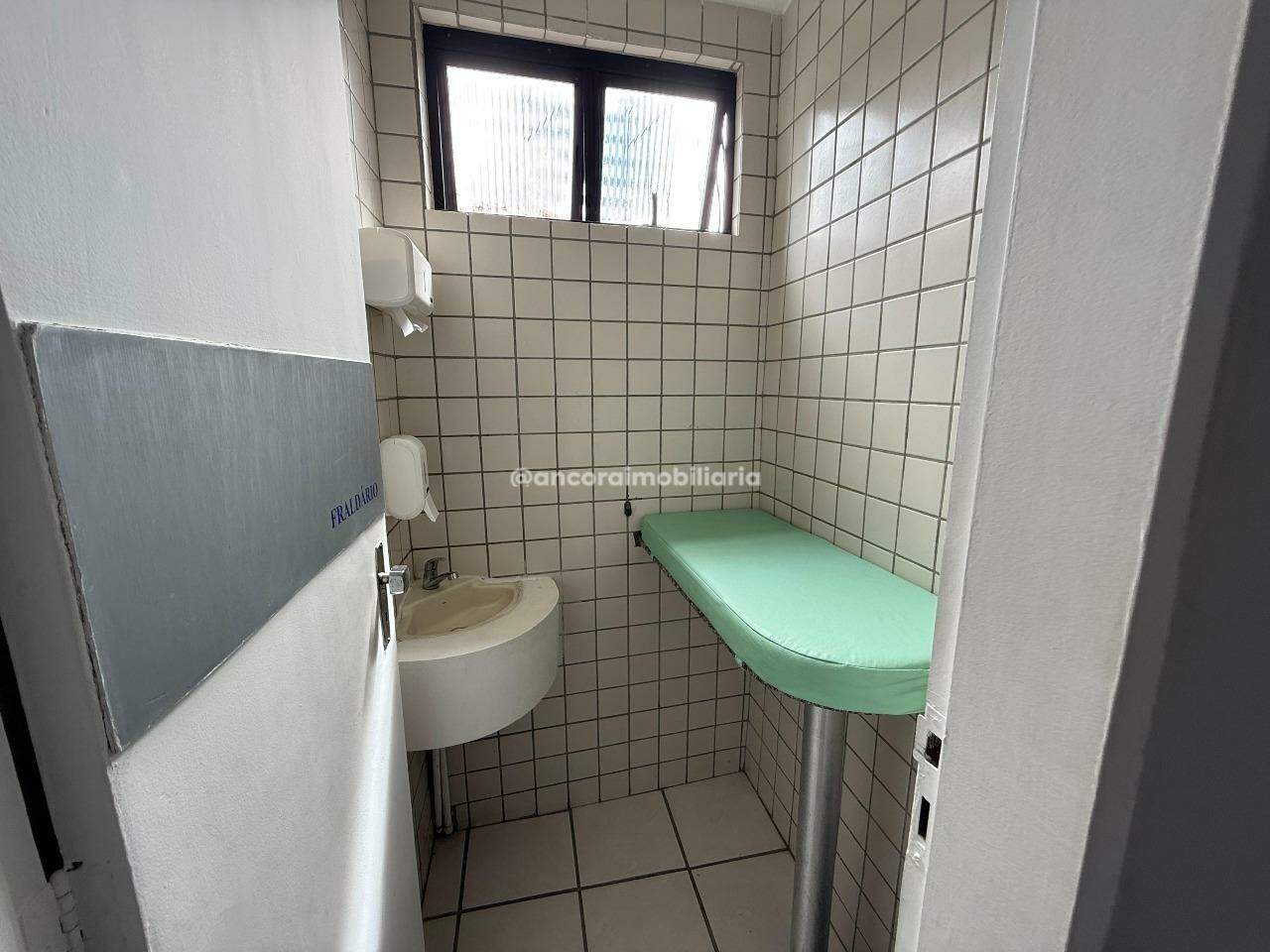 Sala para aluguel no Madalena: 