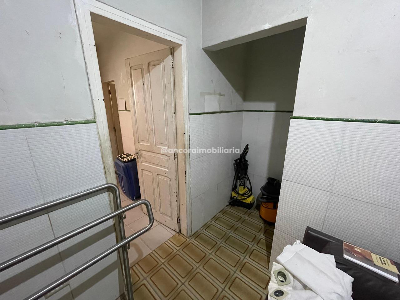 Casa Comercial para aluguel no Campo Grande: 