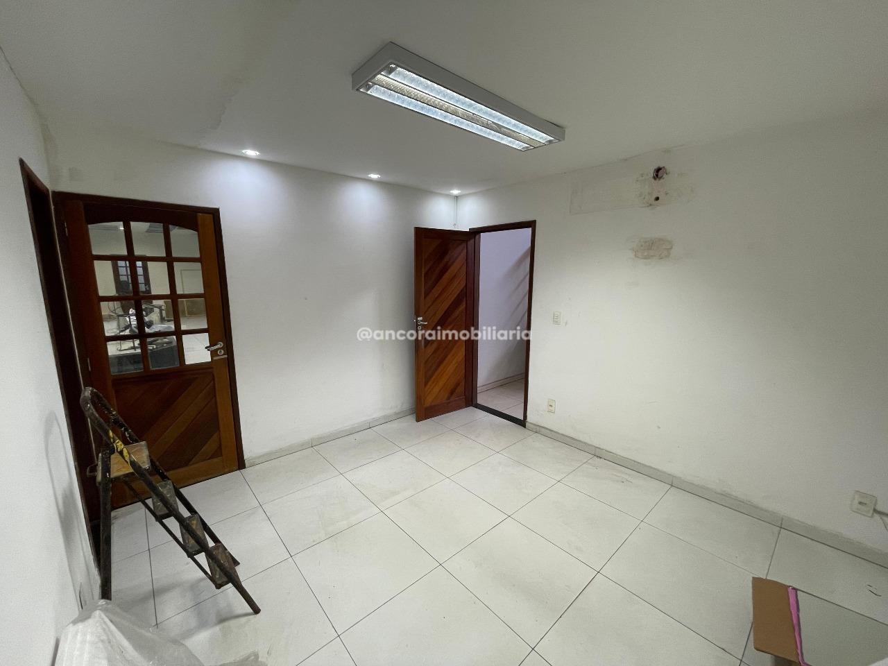 Casa Comercial para aluguel no Campo Grande: 