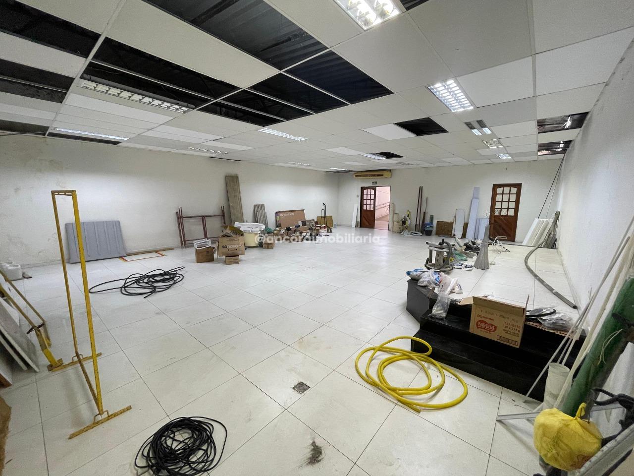 Casa Comercial para aluguel no Campo Grande: 