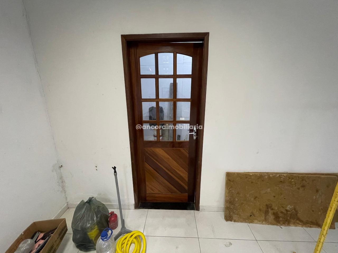 Casa Comercial para aluguel no Campo Grande: 