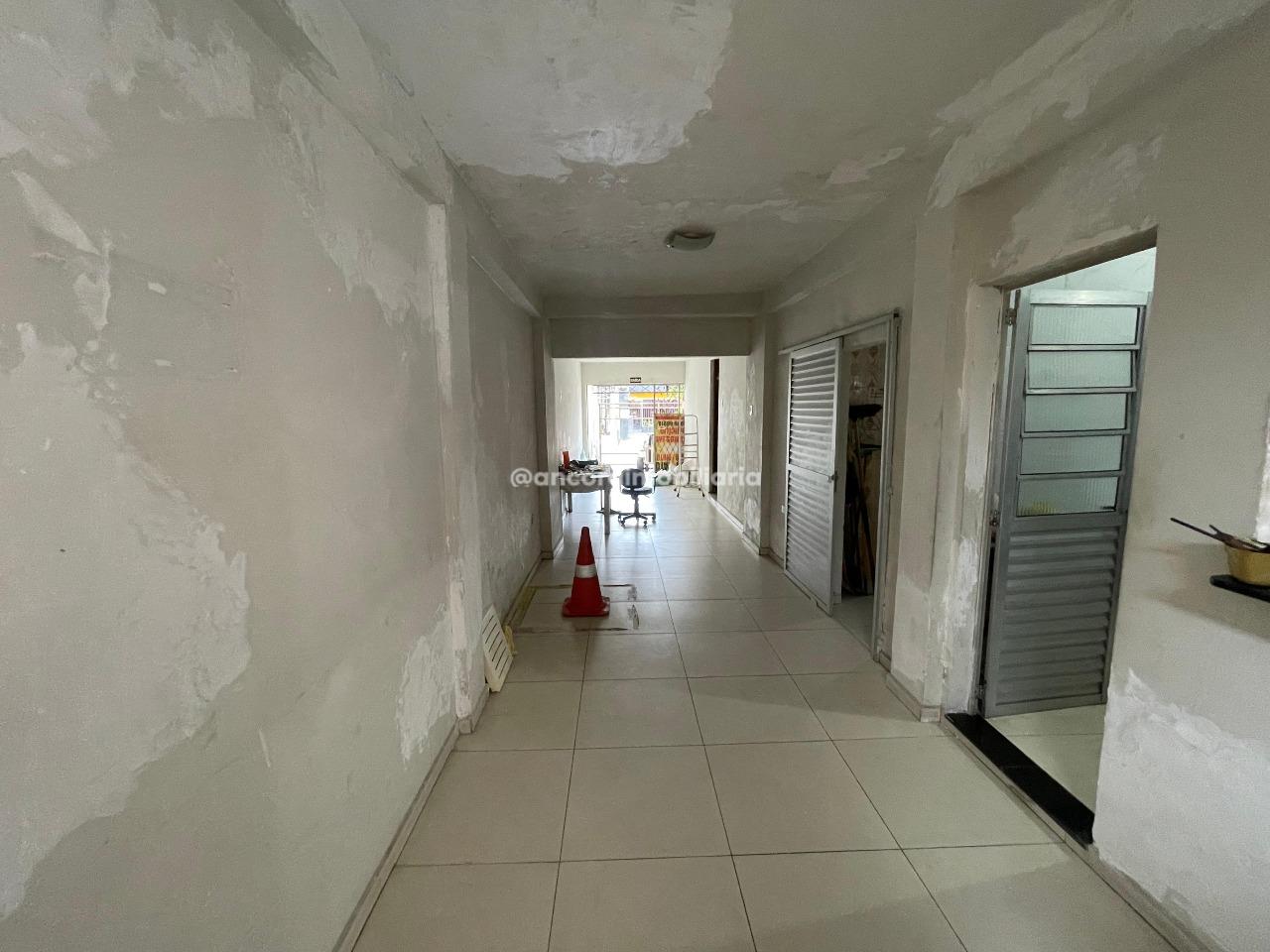 Casa Comercial para aluguel no Campo Grande: 