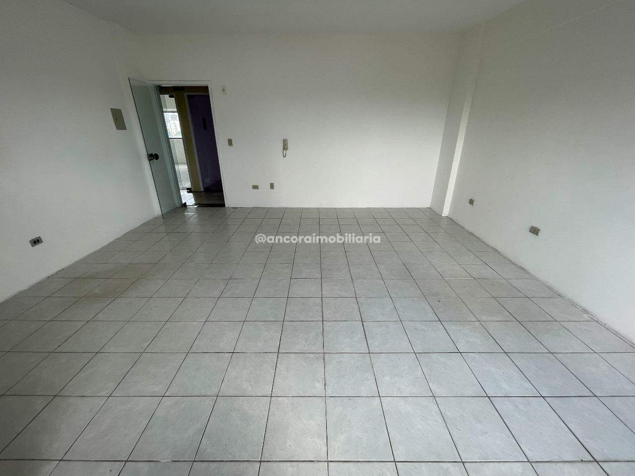 Sala para aluguel no Santo Amaro: 