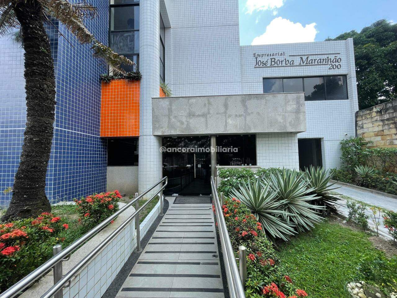Sala para aluguel no Santo Amaro: 