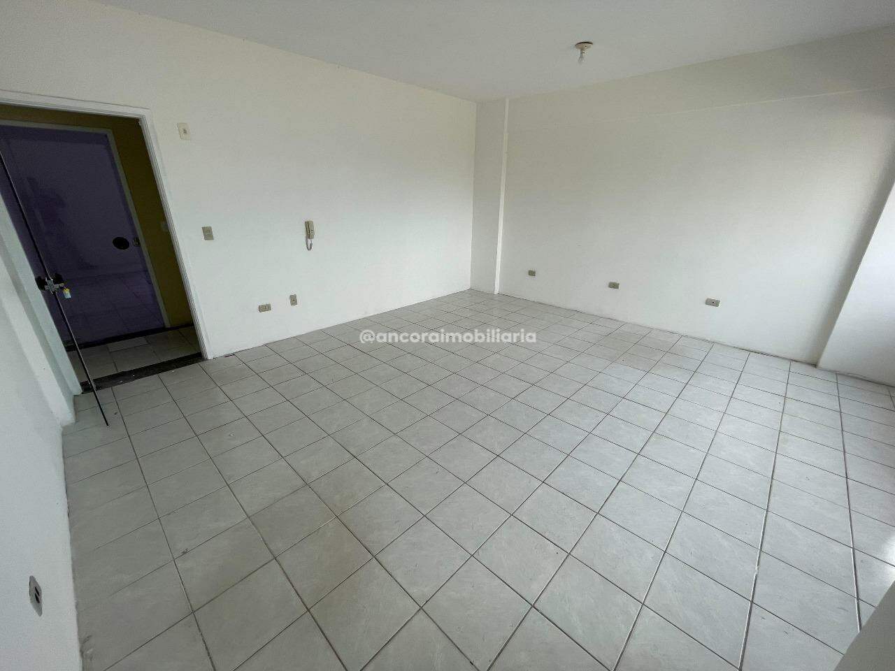 Sala para aluguel no Santo Amaro: 