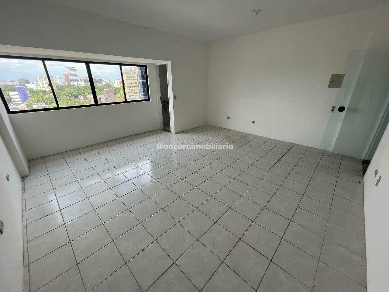 Sala para aluguel no Santo Amaro: 