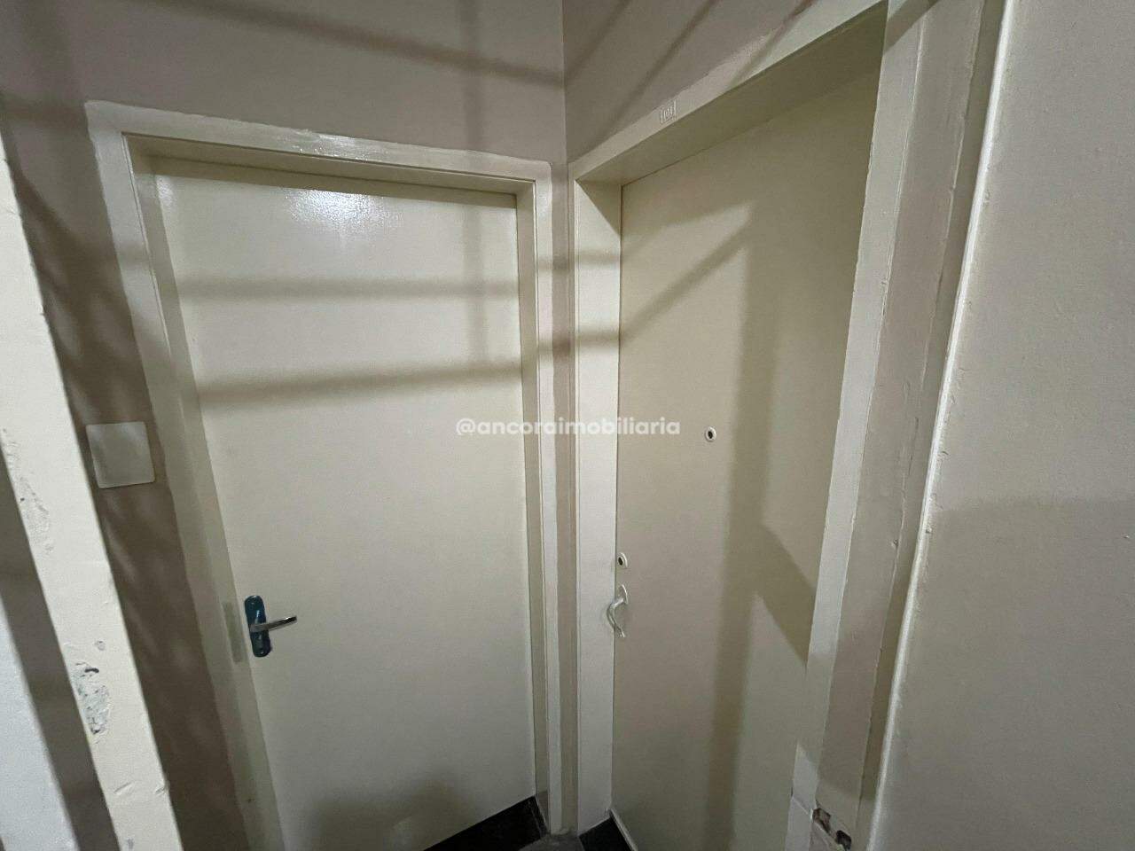 Apartamento para aluguel no Espinheiro: 