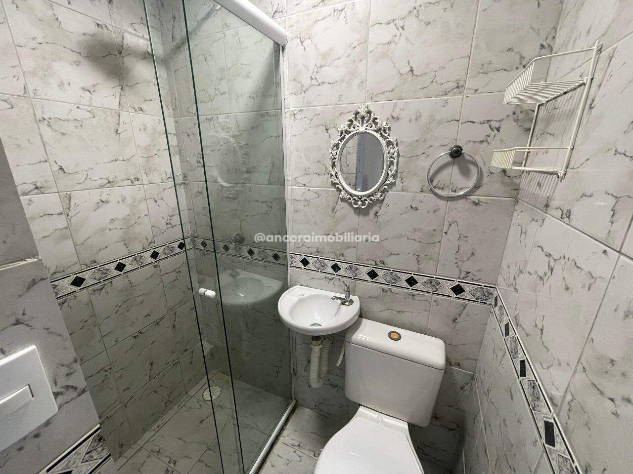 Apartamento para aluguel no Espinheiro: 