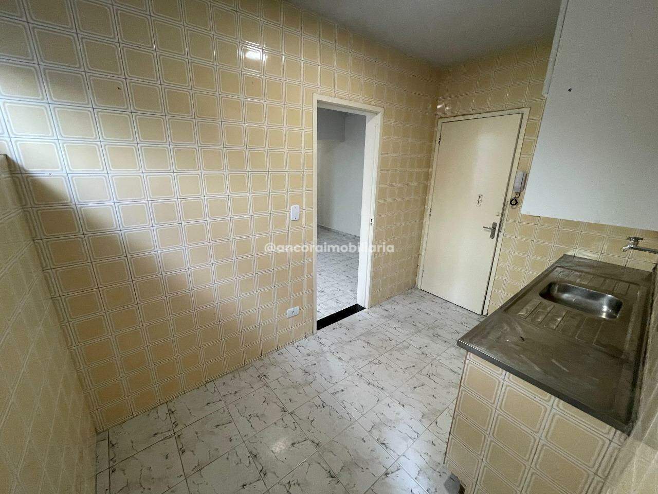 Apartamento para aluguel no Espinheiro: 