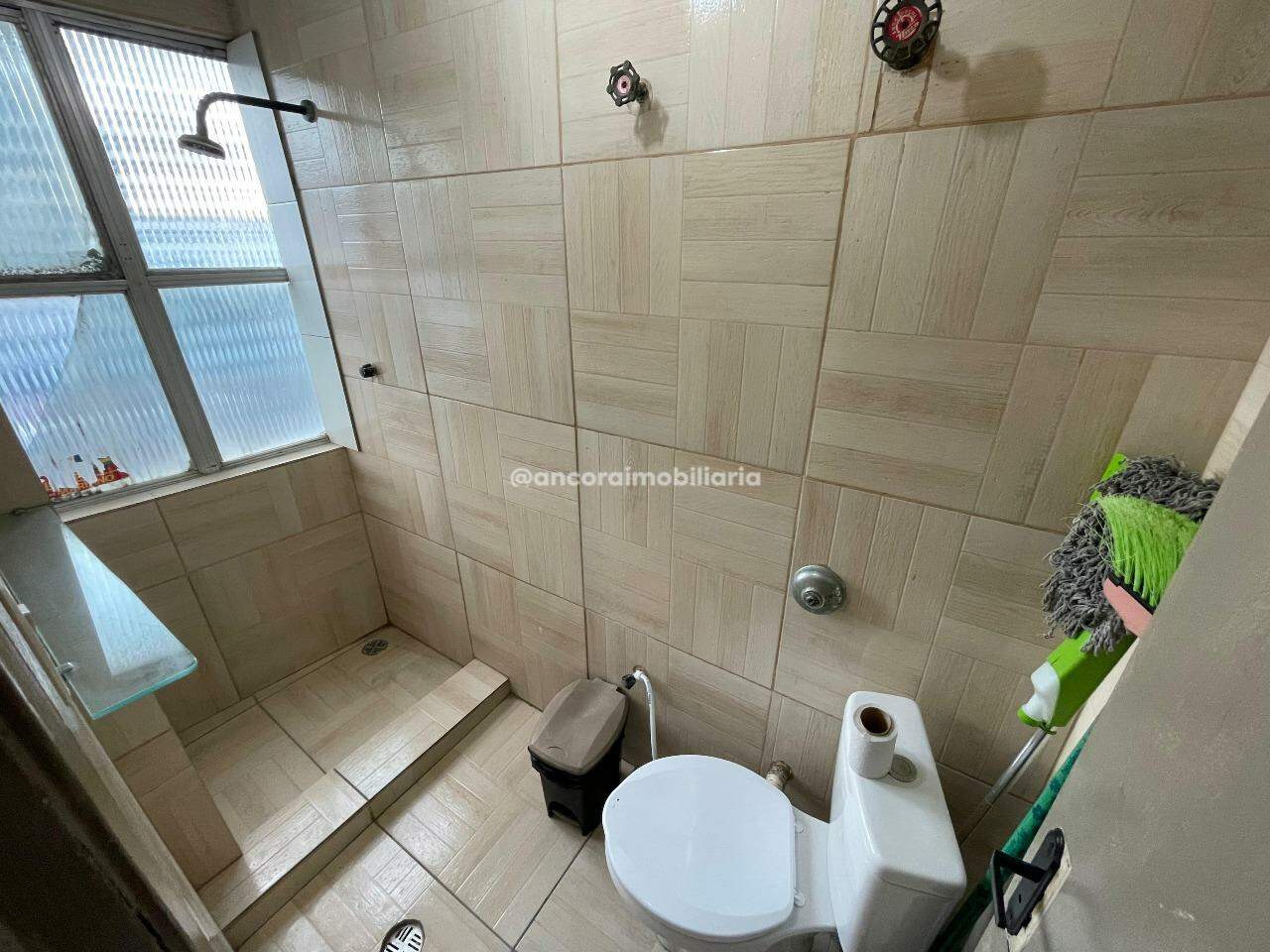 Sala para aluguel no Santo Antonio: 