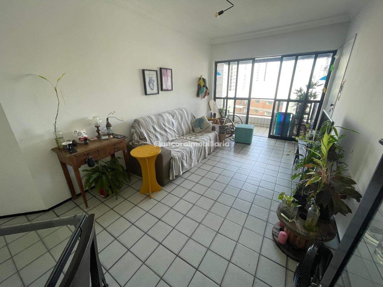 Apartamento para aluguel no Parnamirim: