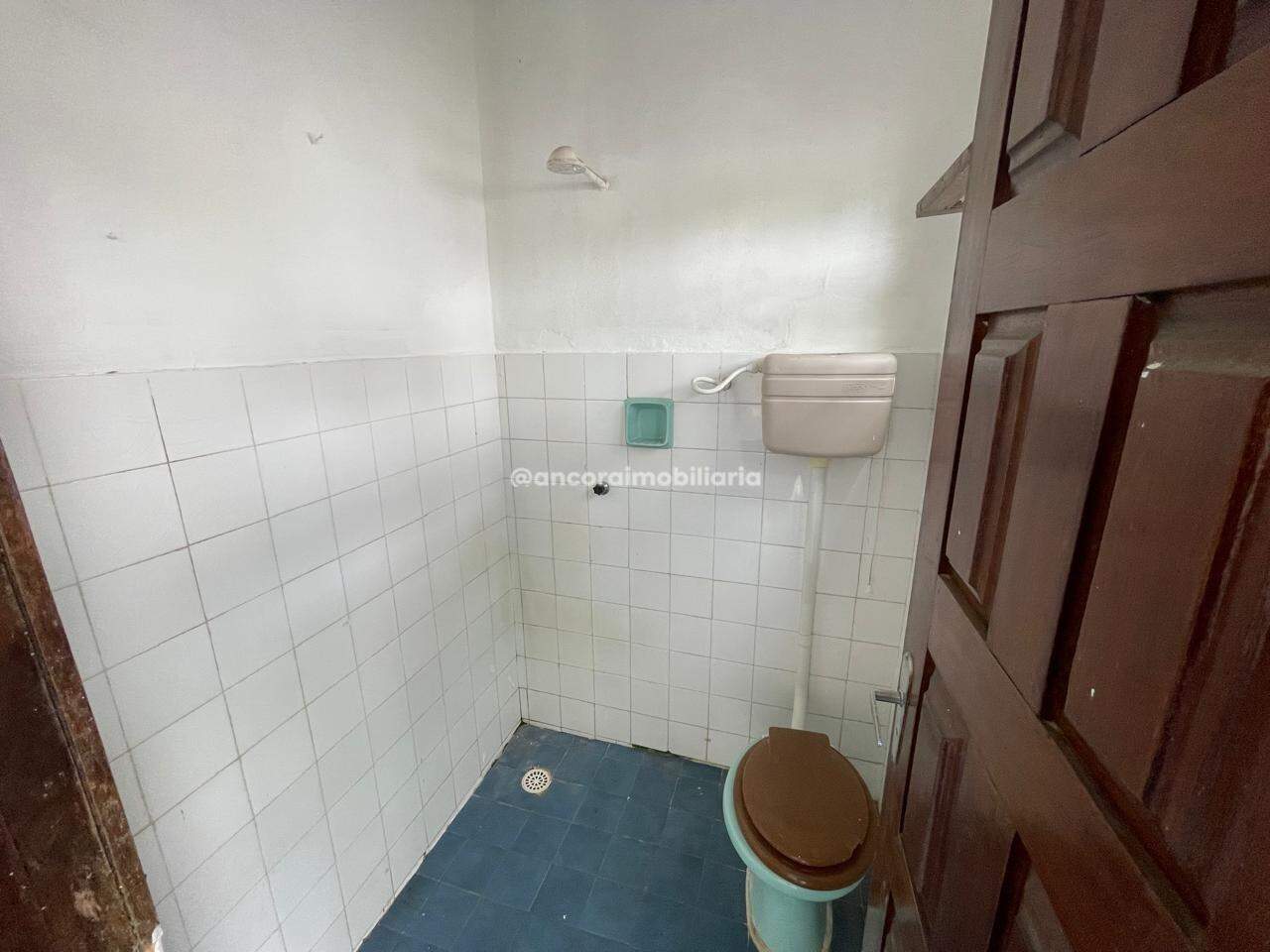 Casa Comercial para aluguel no Aldeia dos Camarás: 