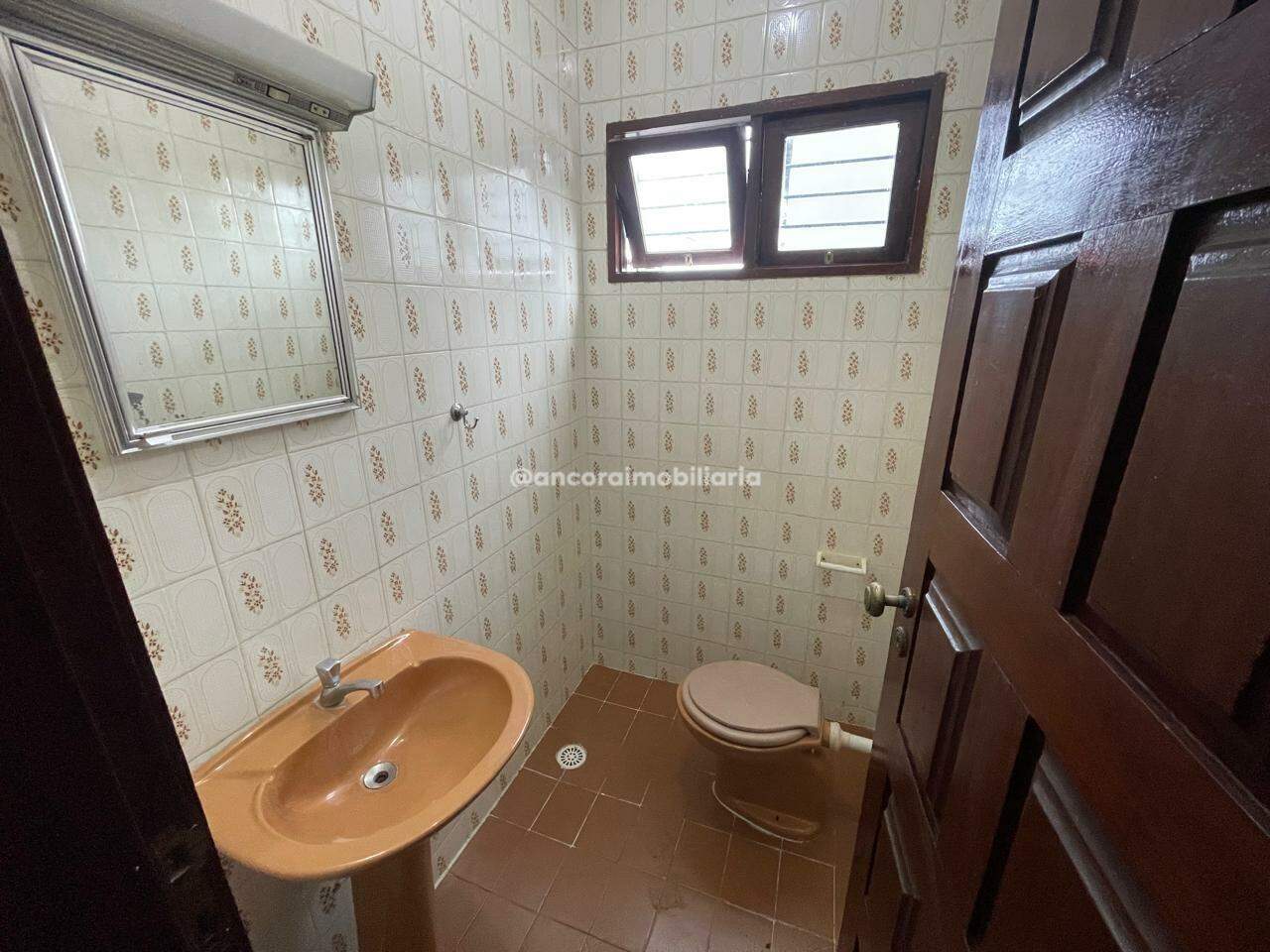 Casa Comercial para aluguel no Aldeia dos Camarás: 