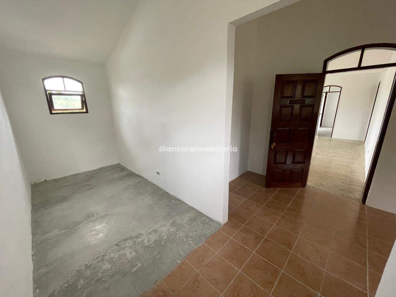 Casa Comercial para aluguel no Aldeia dos Camarás: 