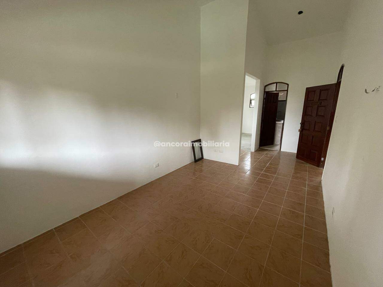 Casa Comercial para aluguel no Aldeia dos Camarás: 