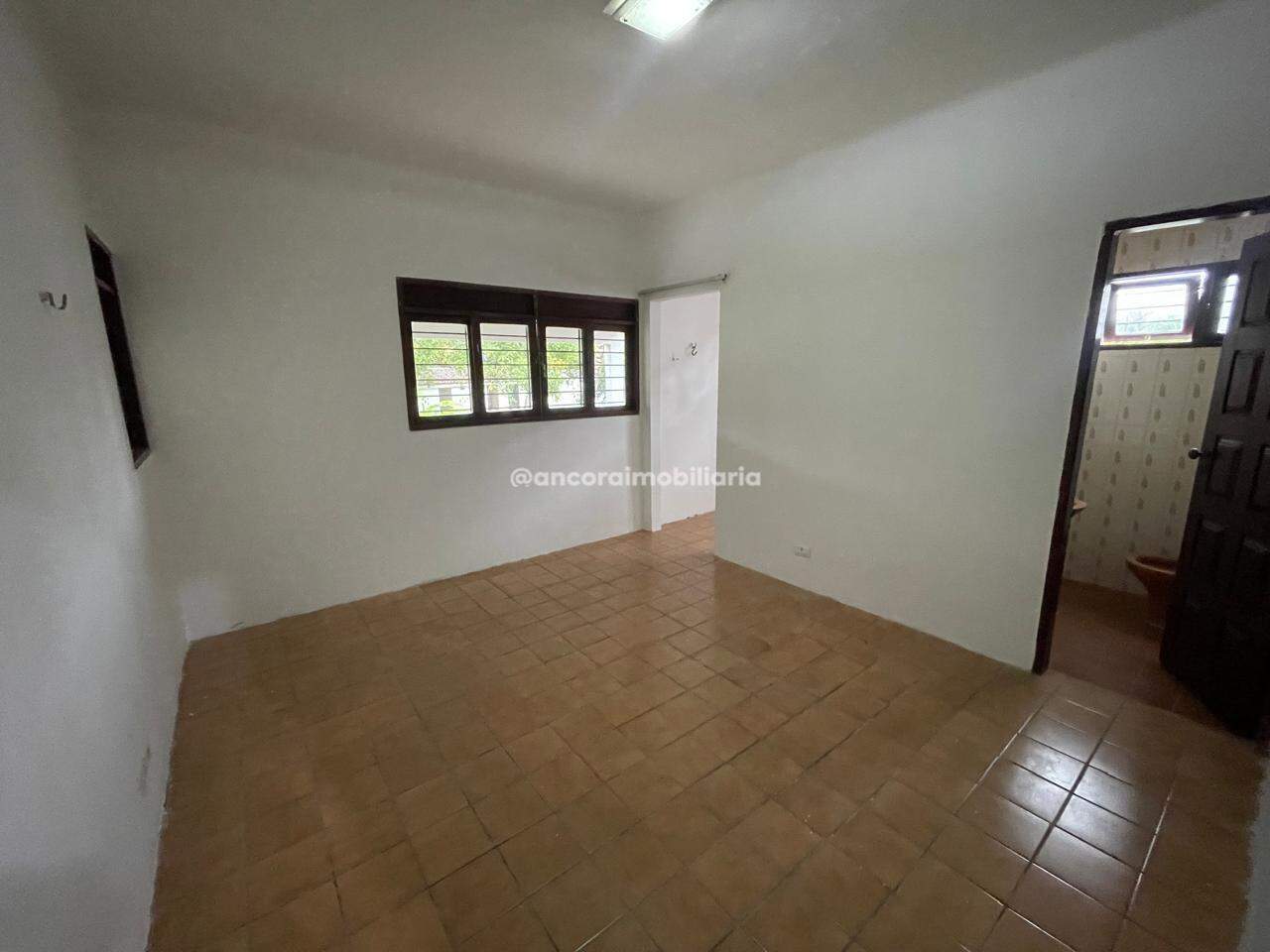 Casa Comercial para aluguel no Aldeia dos Camarás: 