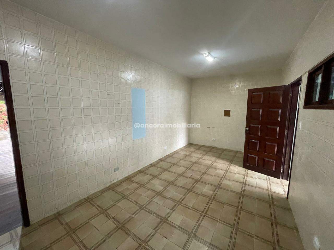 Casa Comercial para aluguel no Aldeia dos Camarás: 