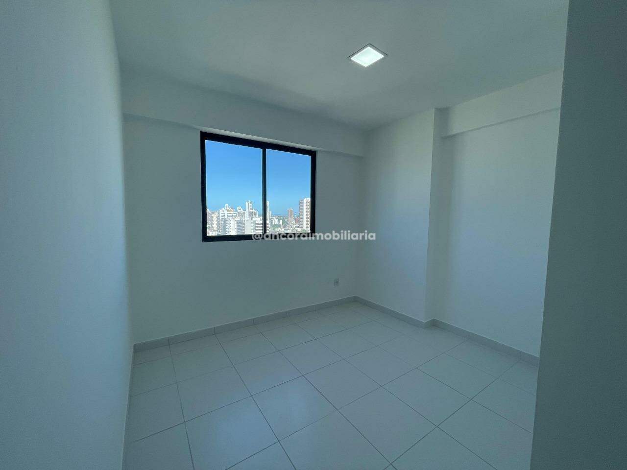 Apartamento para aluguel no Candeias: 