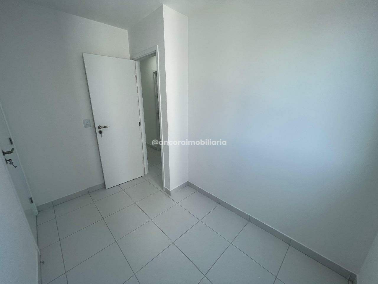 Apartamento para aluguel no Candeias: 