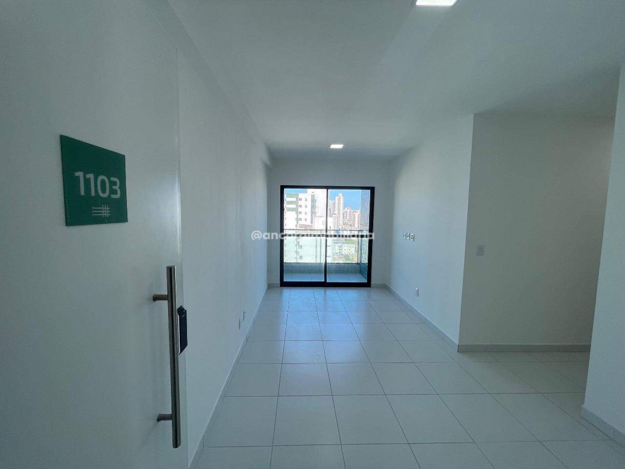 Apartamento para aluguel no Candeias: 