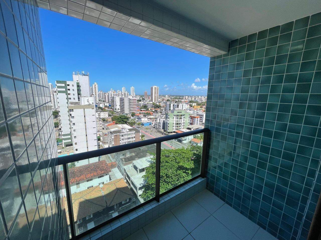 Apartamento para aluguel no Candeias: 