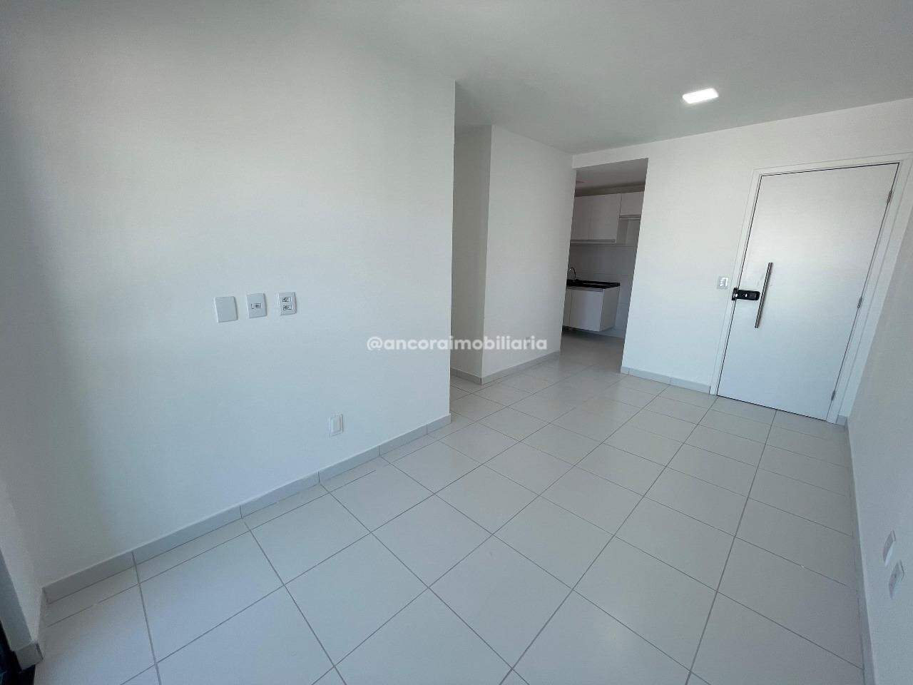 Apartamento para aluguel no Candeias: 