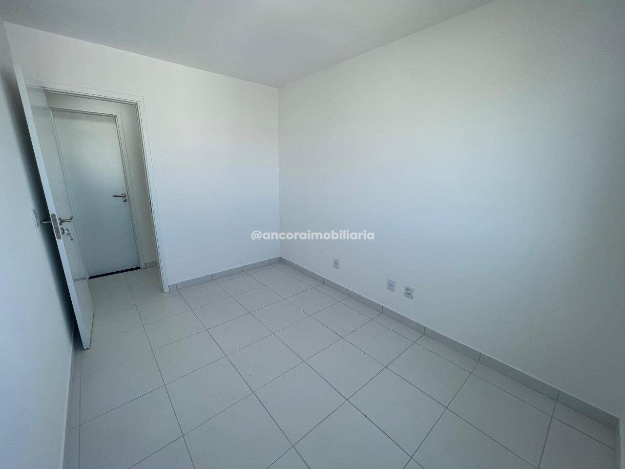 Apartamento para aluguel no Candeias: 