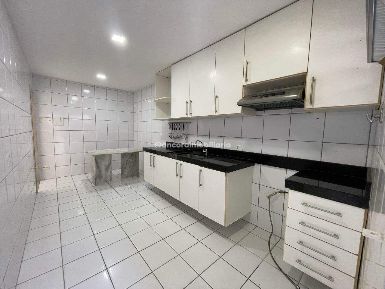Apartamento para aluguel no Torreão: