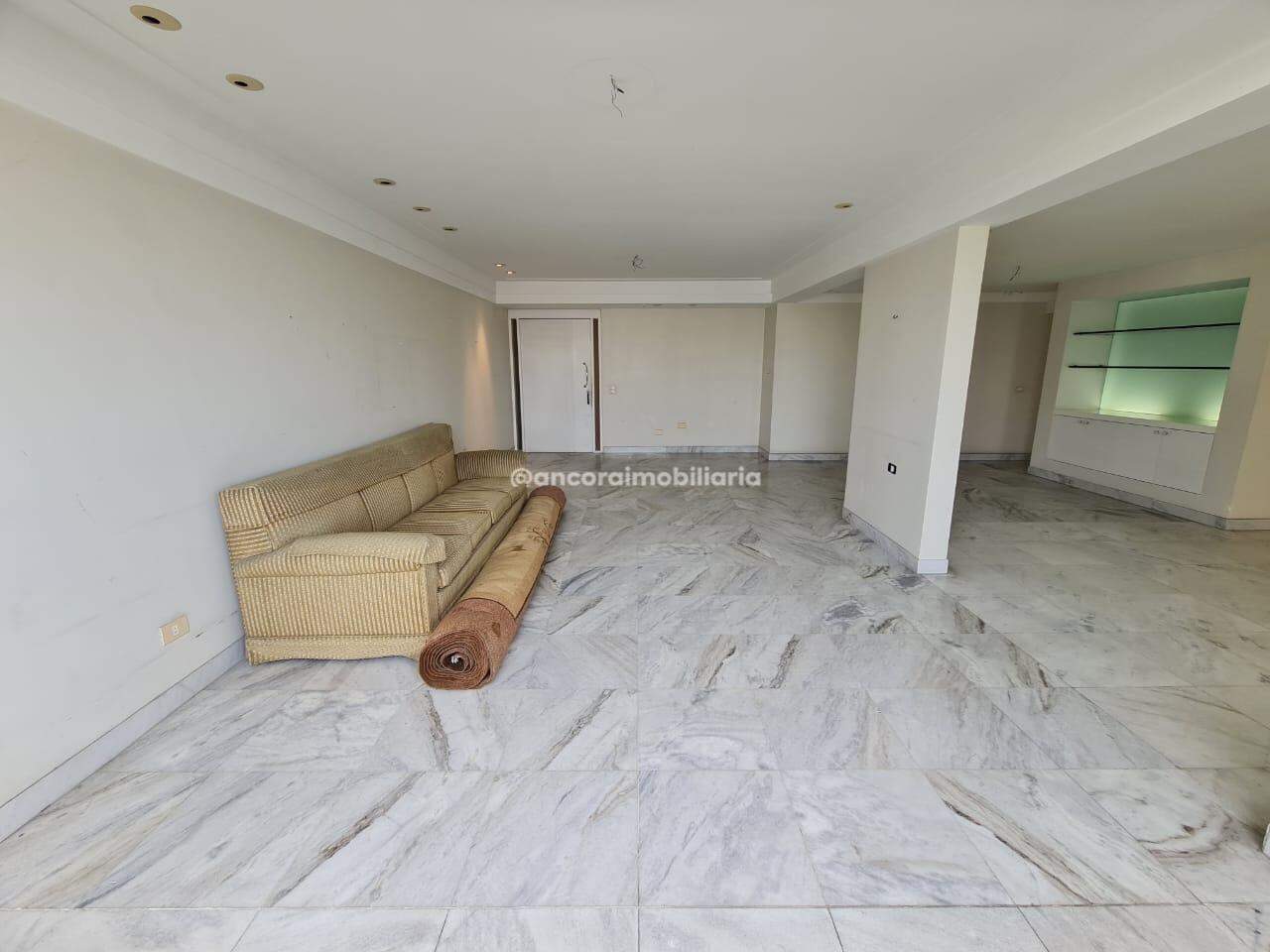 Apartamento para aluguel no Graças: 