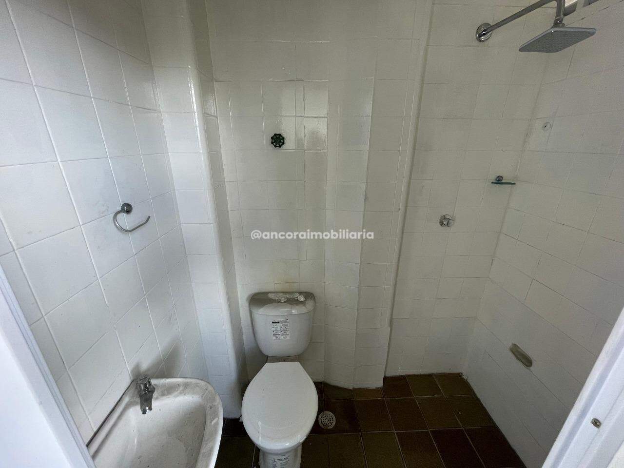 Sala para aluguel no Santo Antonio: 