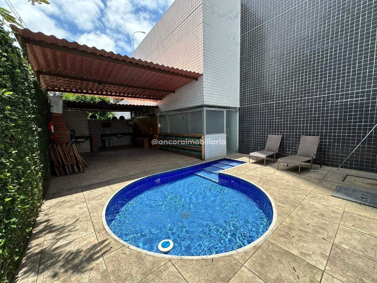 Apartamento à venda no Rosarinho: