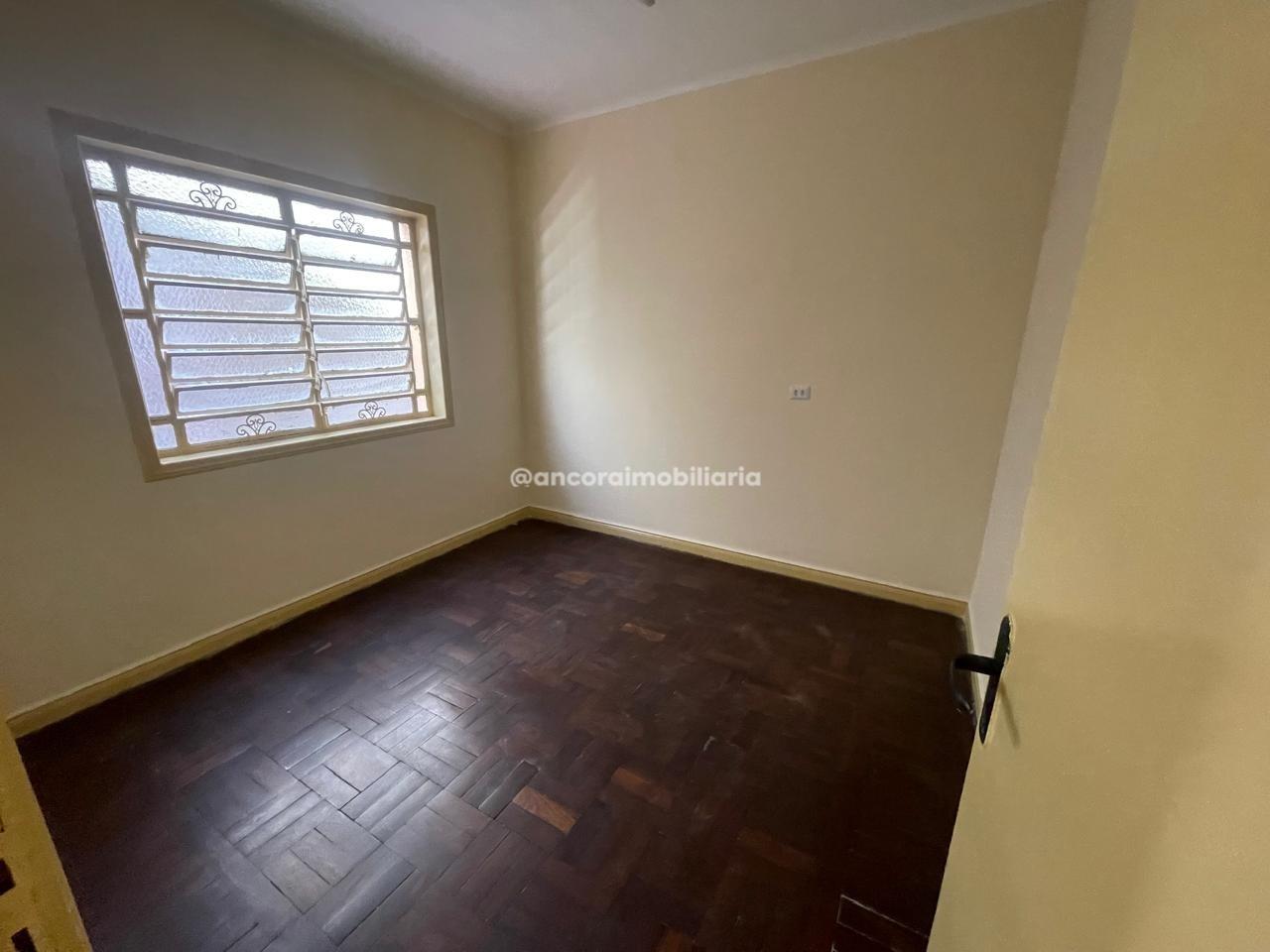 Casa Comercial para aluguel no Madalena: 