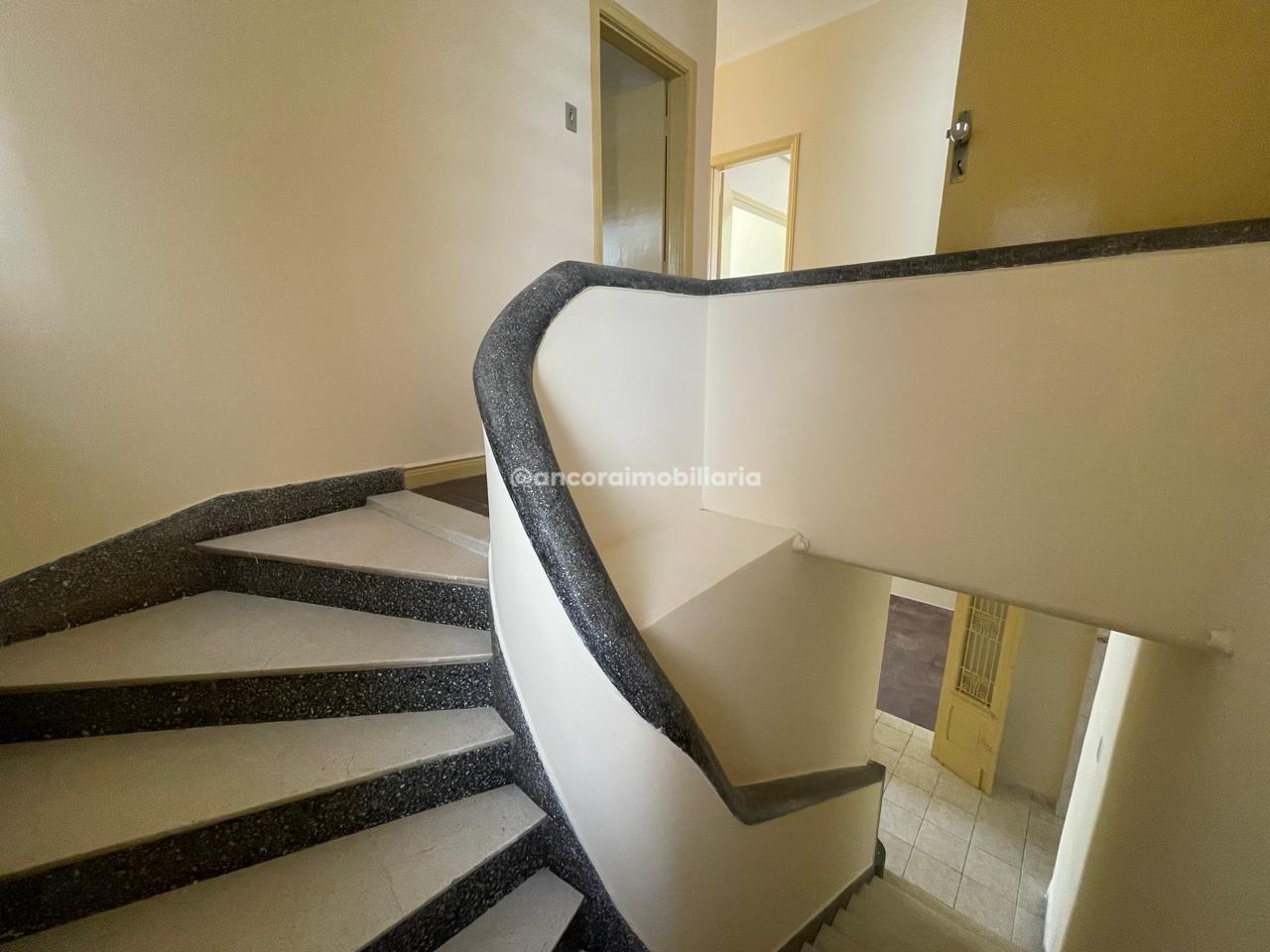 Casa Comercial para aluguel no Madalena: 