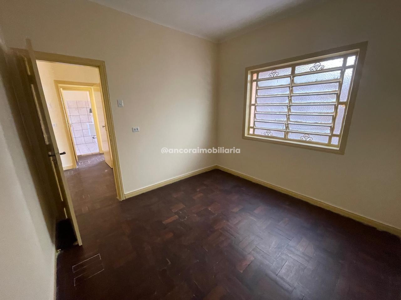 Casa Comercial para aluguel no Madalena: 