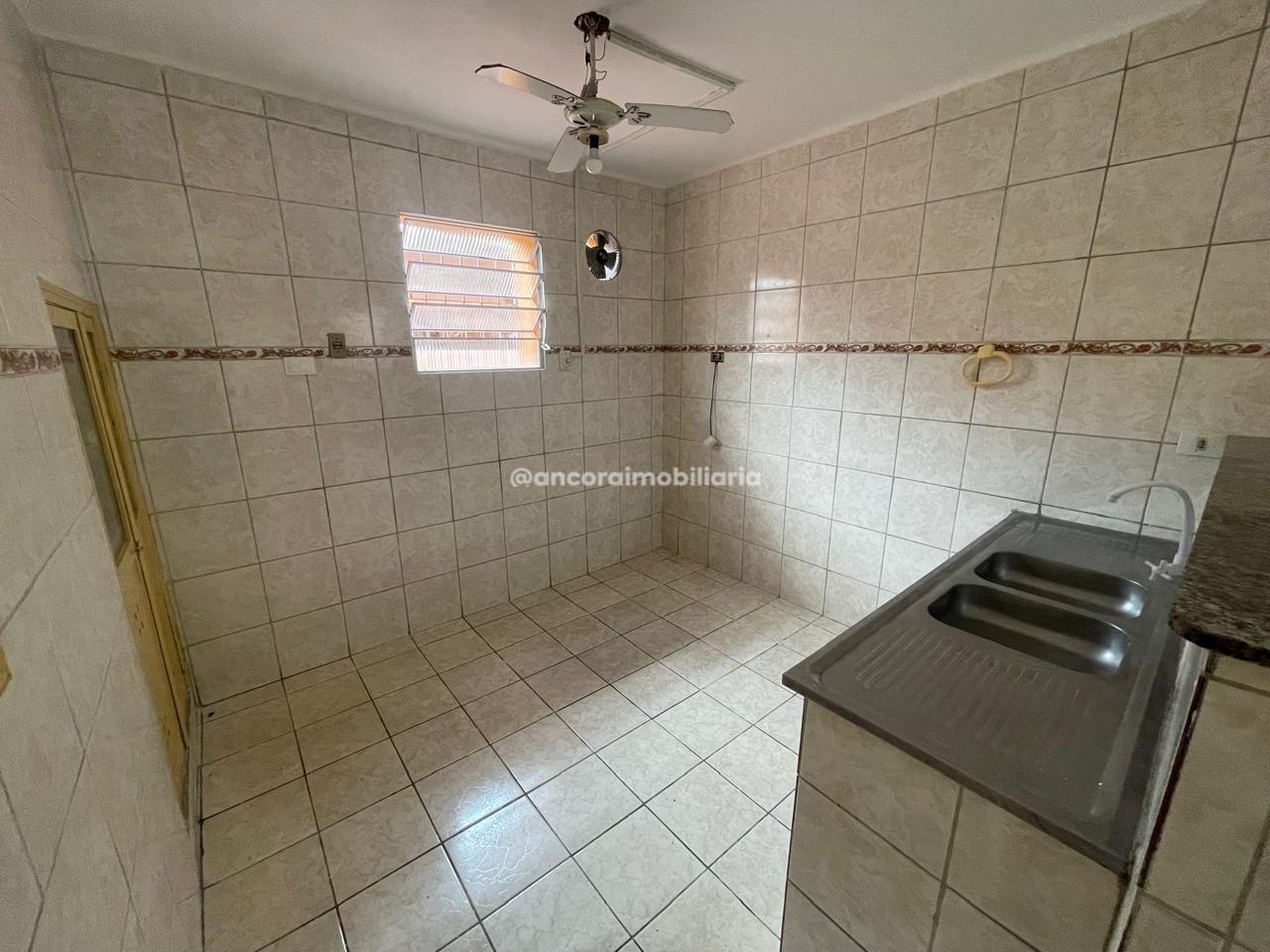 Casa Comercial para aluguel no Madalena: 