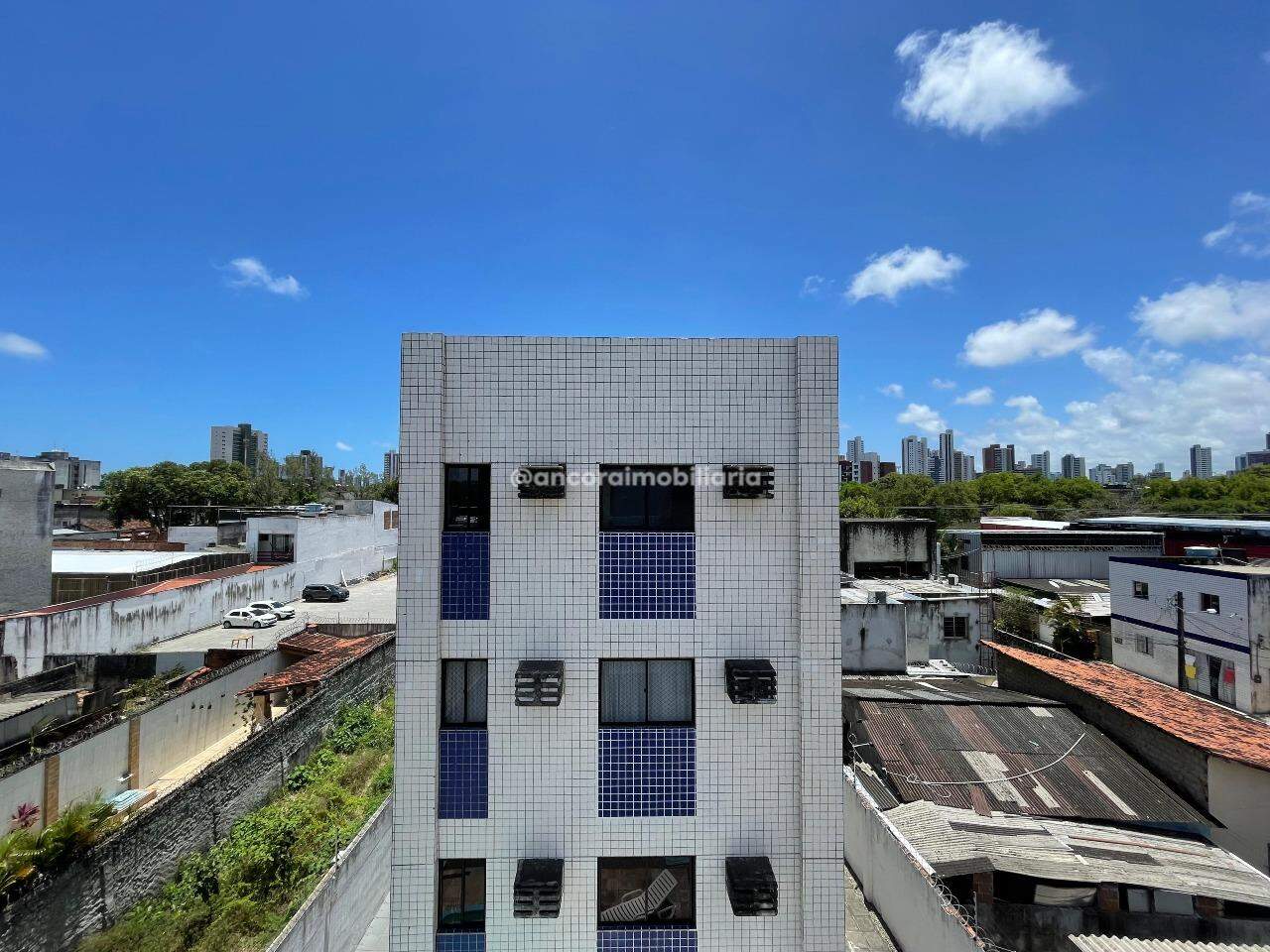 Apartamento para aluguel no Arruda: