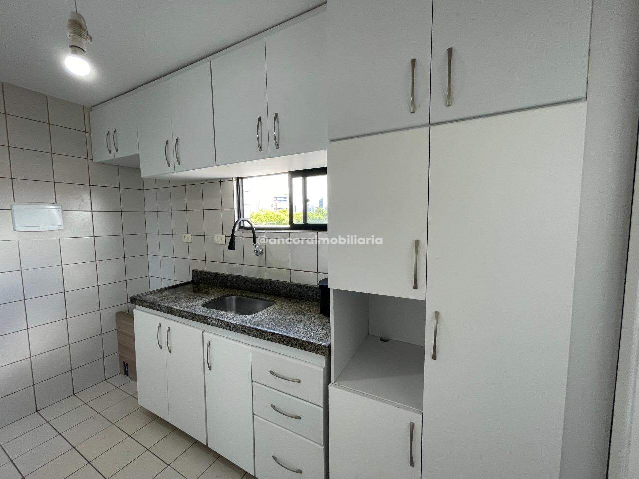 Apartamento para aluguel no Arruda:
