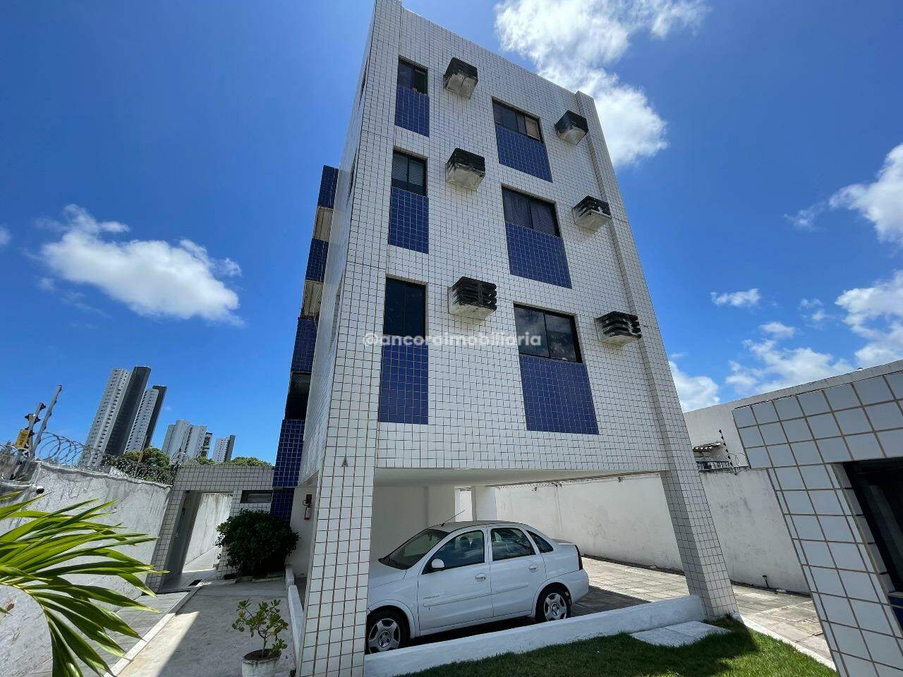 Apartamento para aluguel no Arruda: