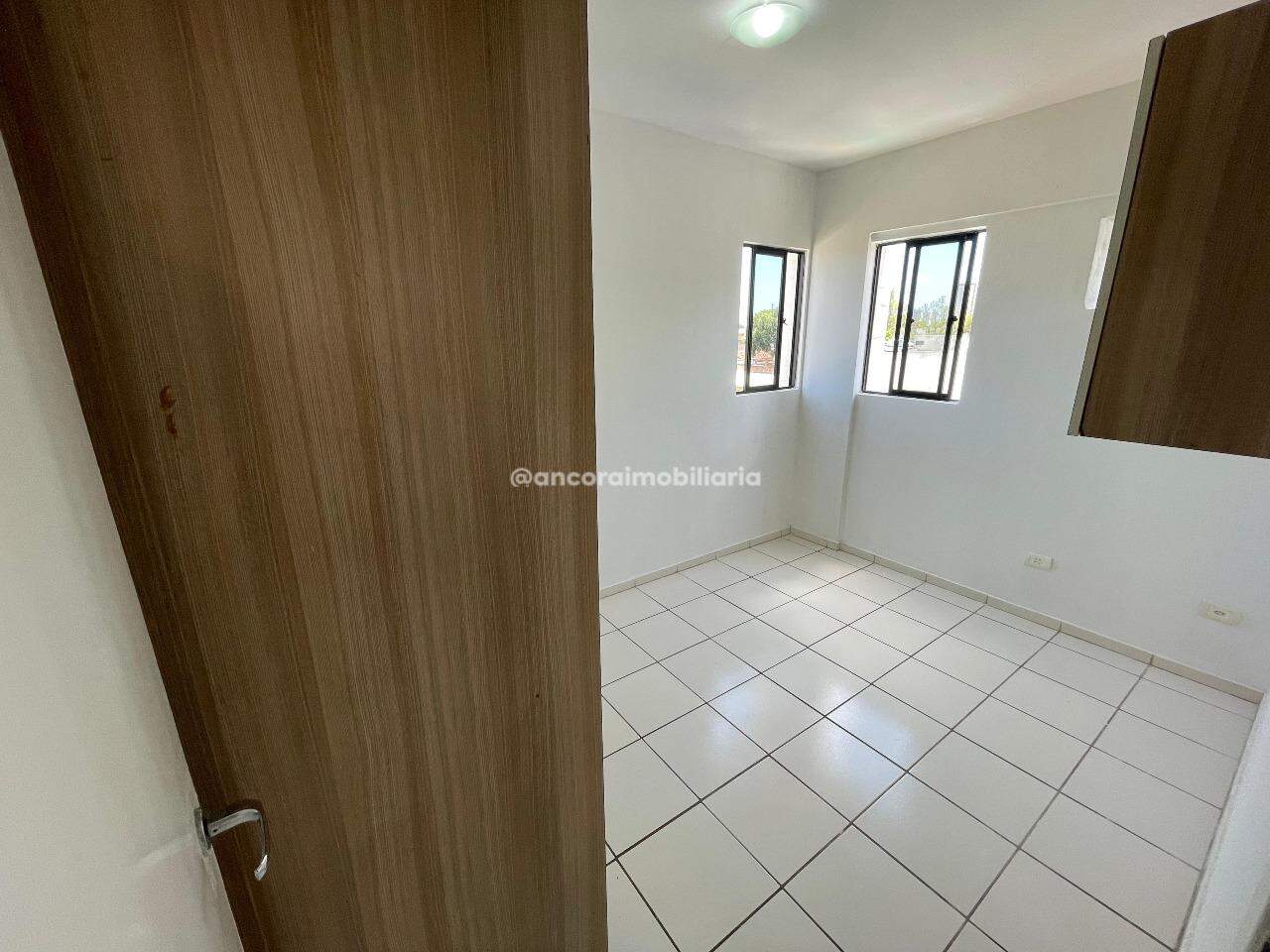 Apartamento para aluguel no Arruda:
