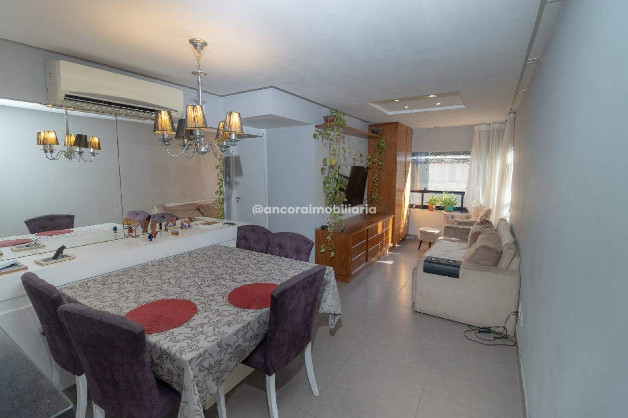 Apartamento à venda no Tamarineira: 