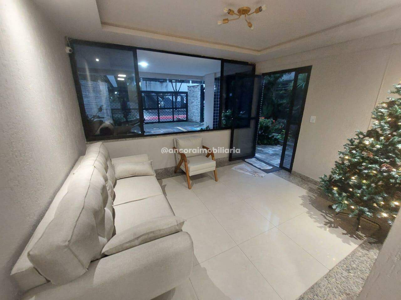Apartamento à venda no Tamarineira: 