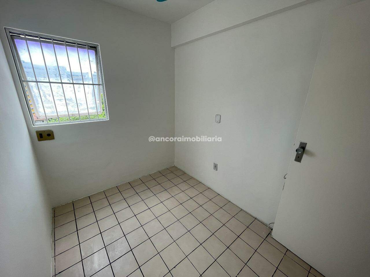 Apartamento para aluguel no Graças: