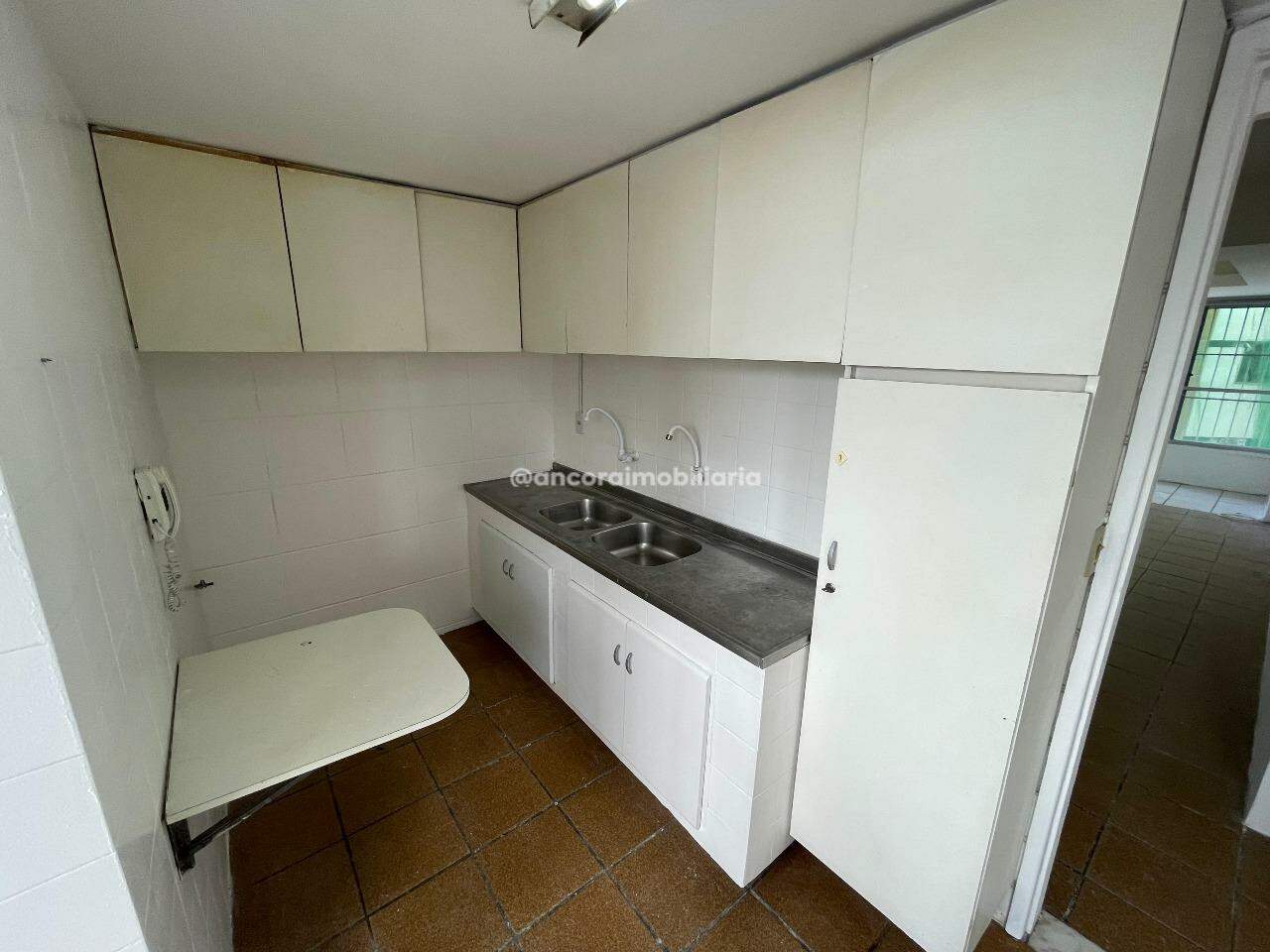 Apartamento para aluguel no Graças: